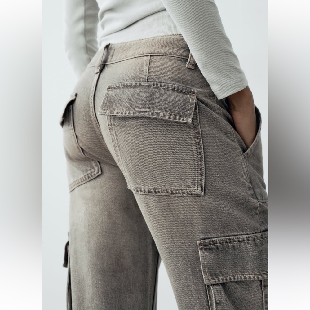 ZARA MID-RISE TRE CARGO JEANS 8197/237 310/015 - Picture 3 of 8
